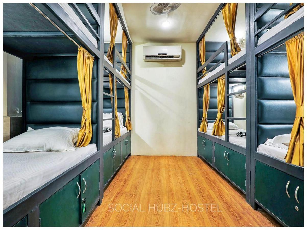 Social Hubz Hostel Bombay Exterior foto