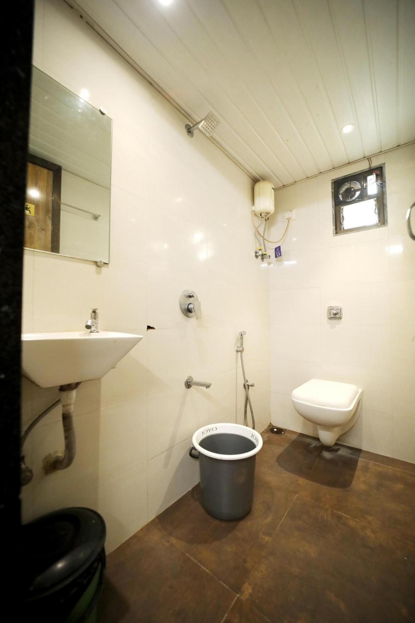 Social Hubz Hostel Bombay Exterior foto